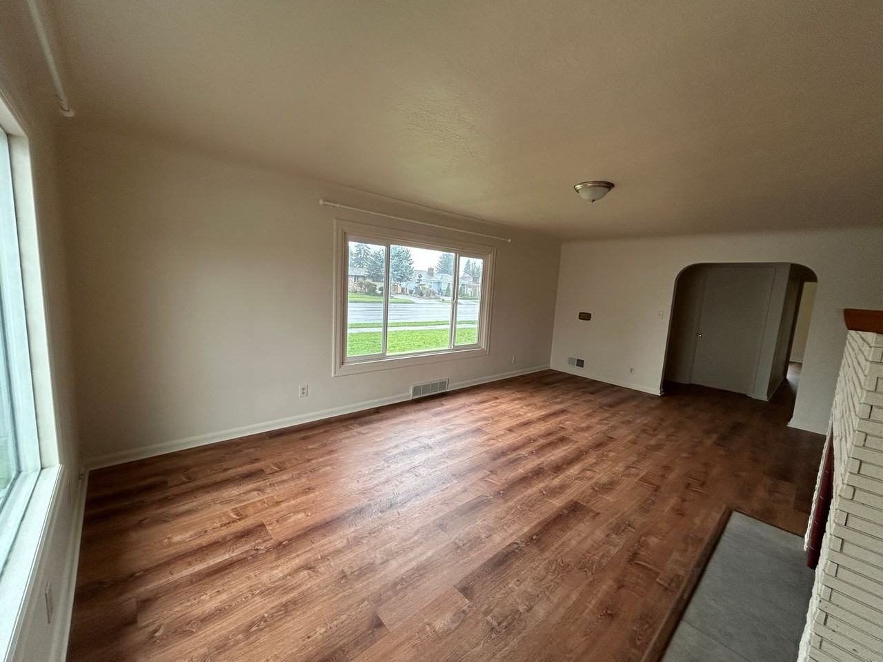 2782 Ocean Beach Hwy - Photo 4 of 21