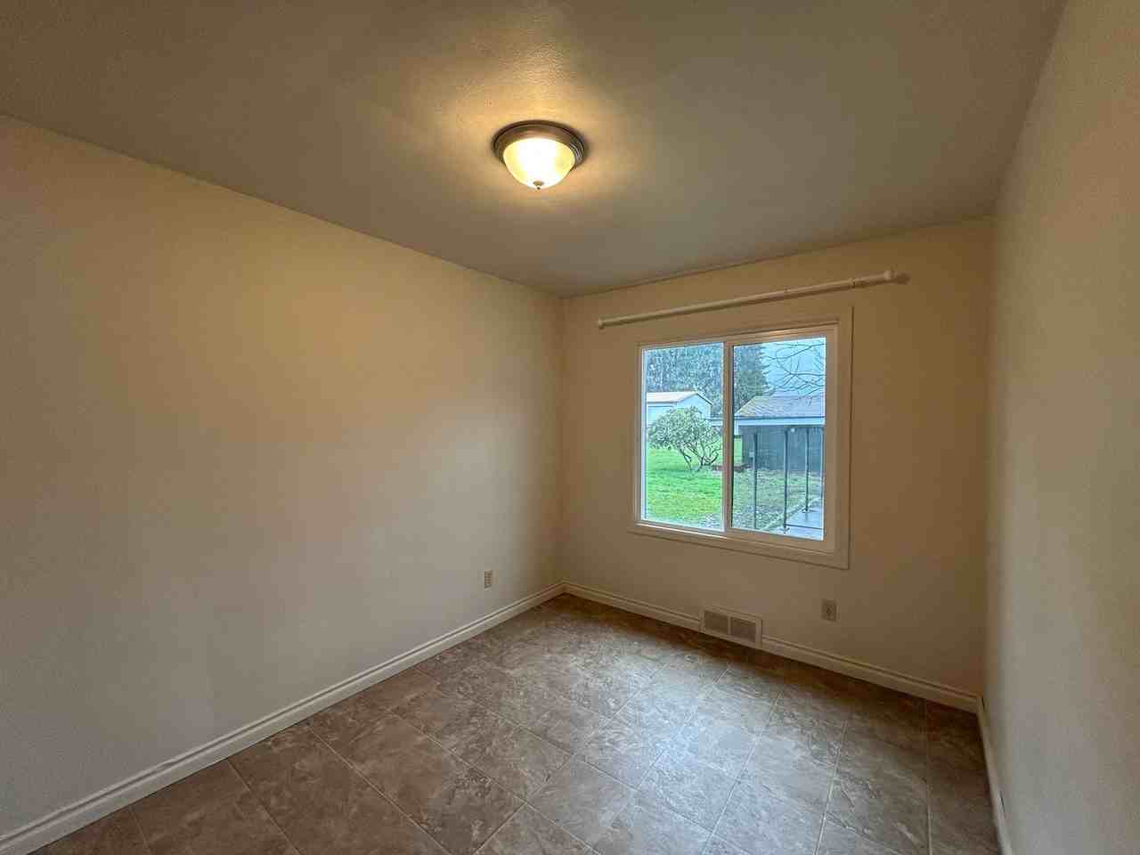 2782 Ocean Beach Hwy - Photo 6 of 21