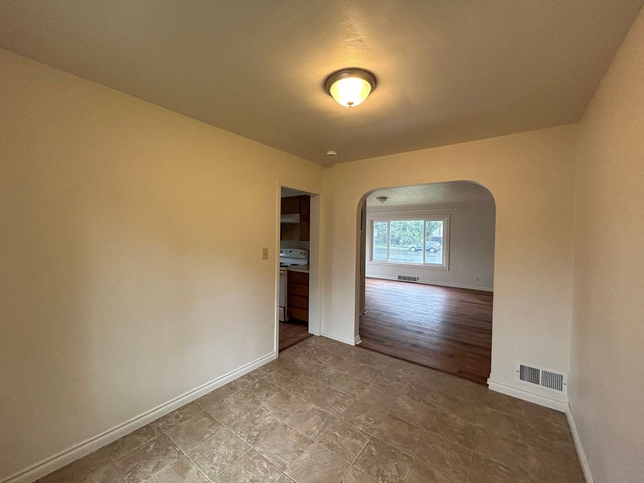 2782 Ocean Beach Hwy - Photo 7 of 21