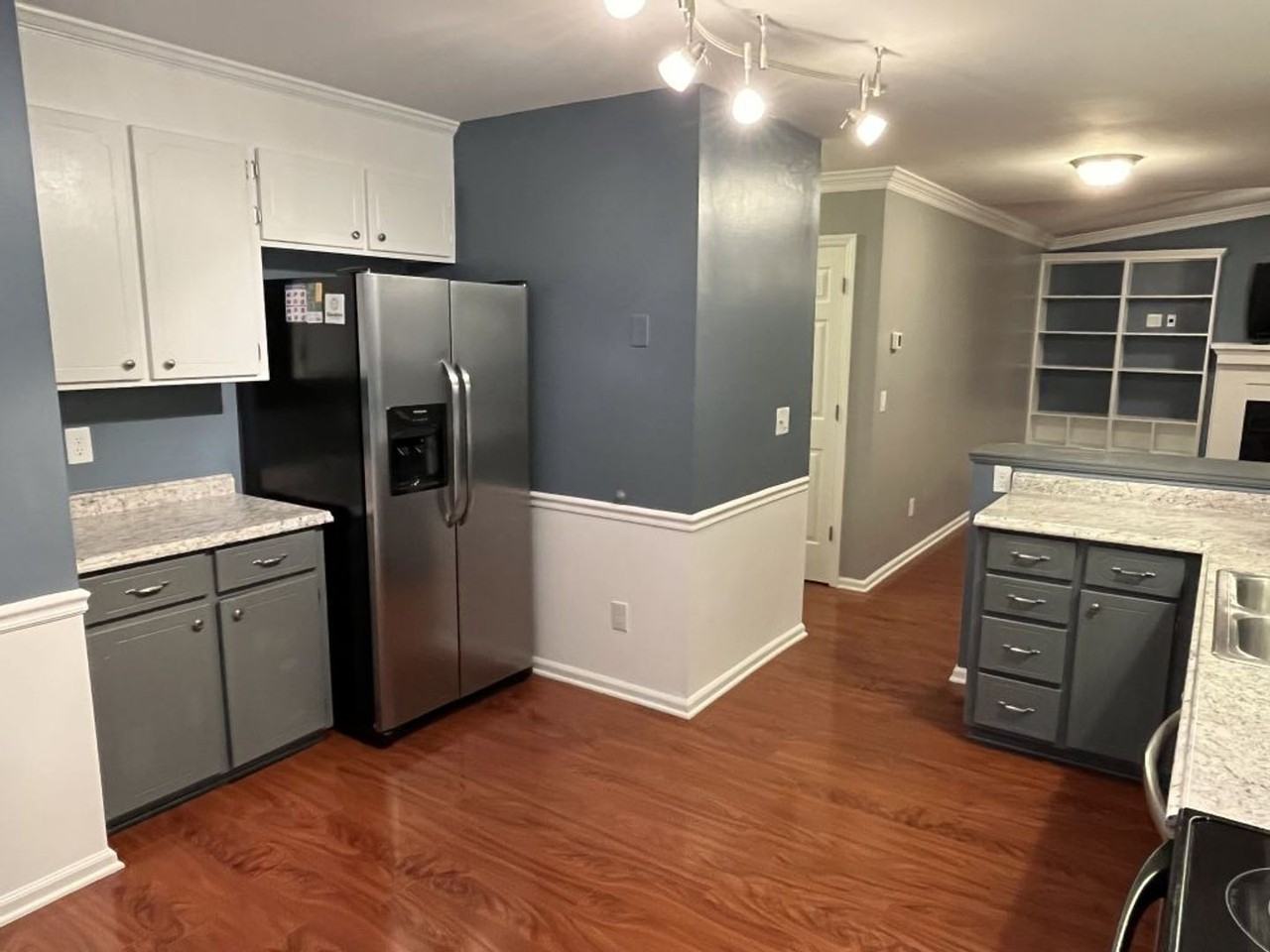 10221 Grand Junction Rd - Photo 7 of 22