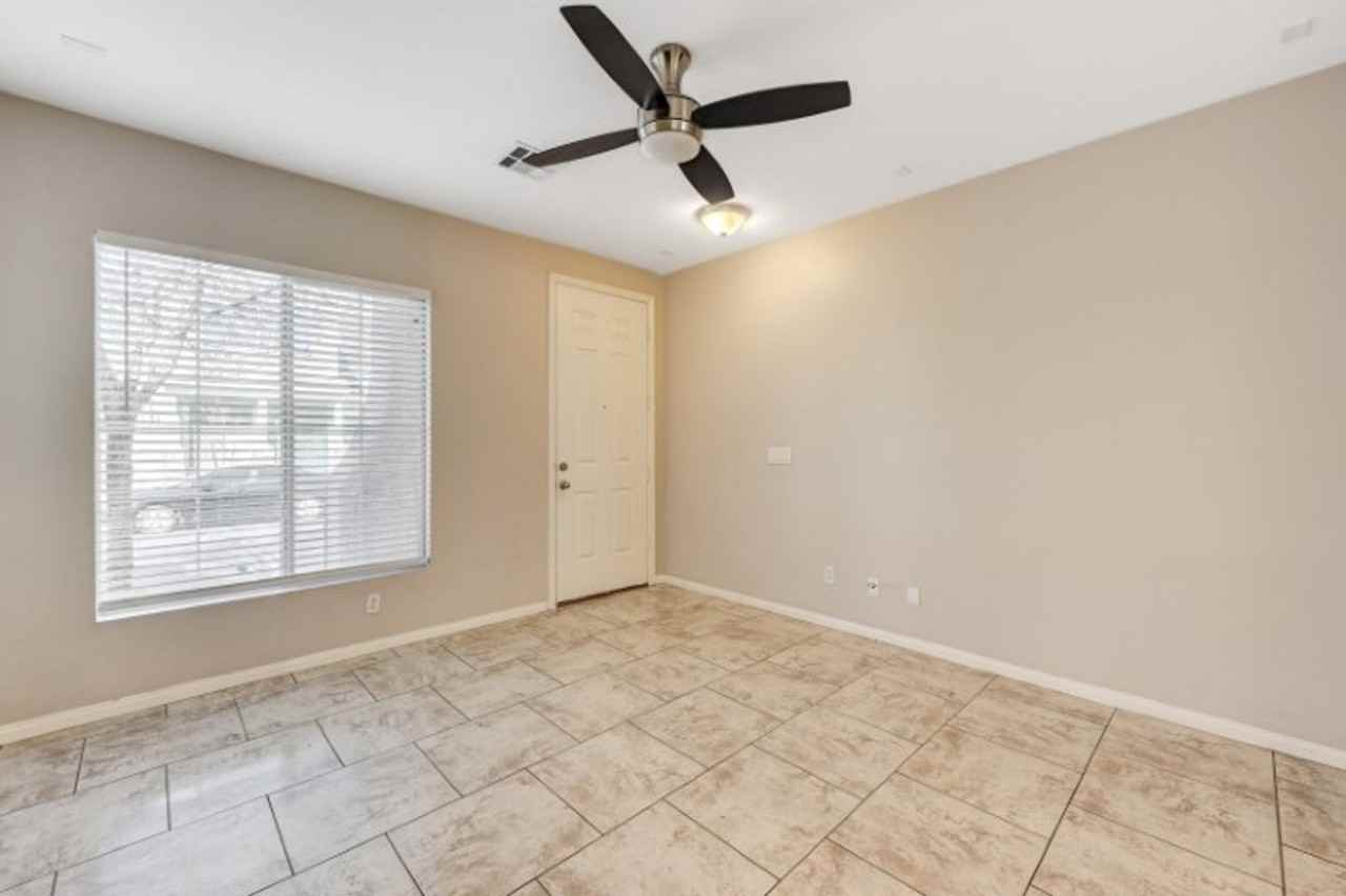 1665 Tristan Flower Ave - Photo 4 of 32