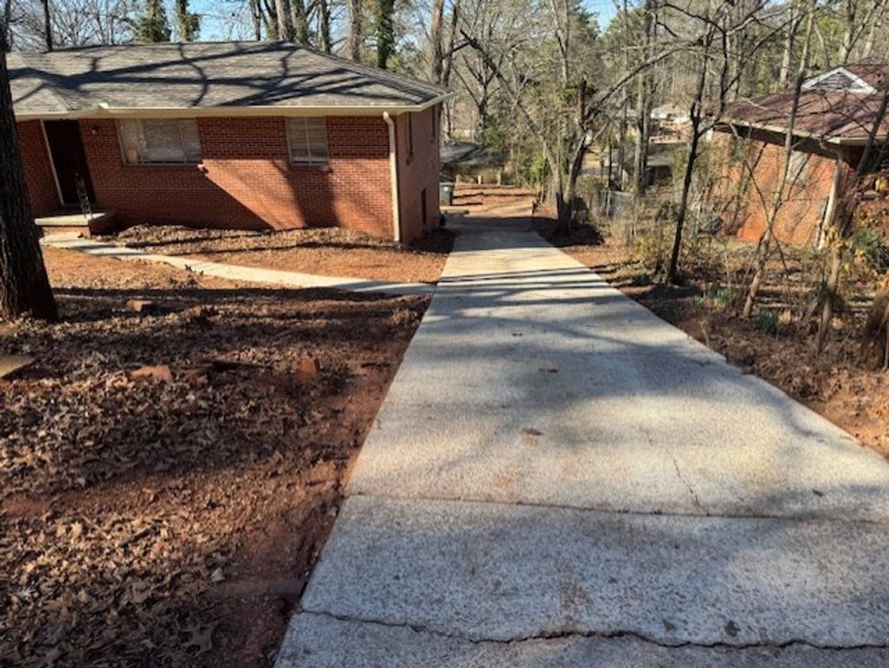 630 Lisa Ln - Photo 2 of 18