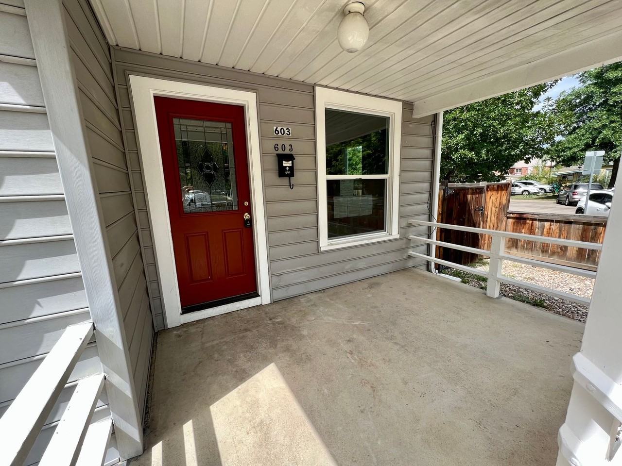 603 S Meldrum St - Photo 4 of 18