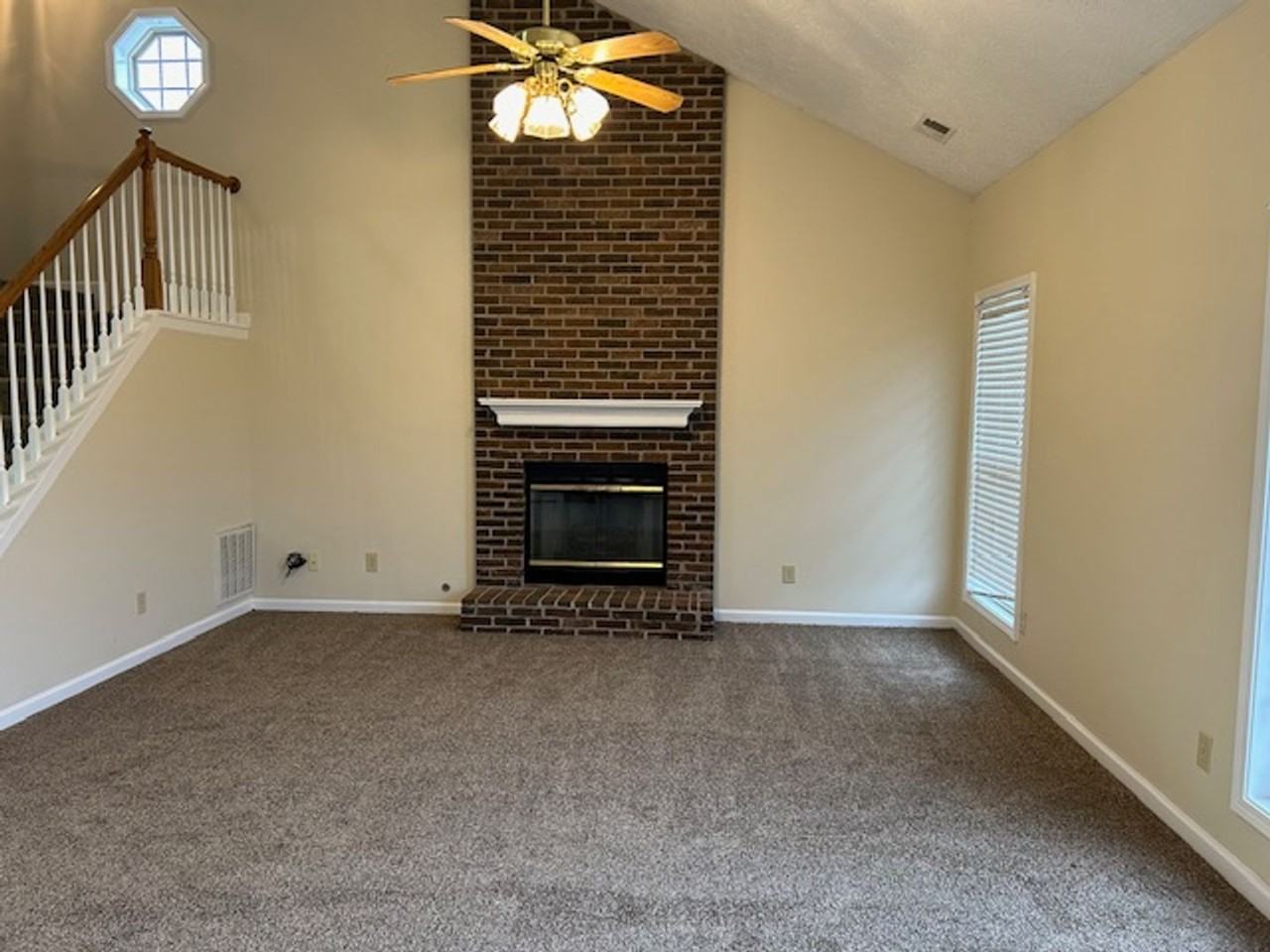 2221 Rawlings Ct - Photo 5 of 25