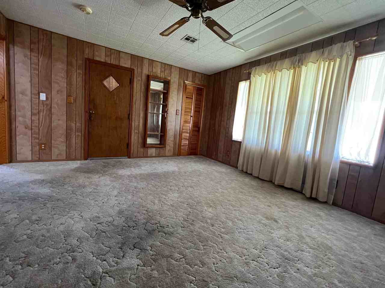 606 Sw 26th Pl - Photo 6 of 18