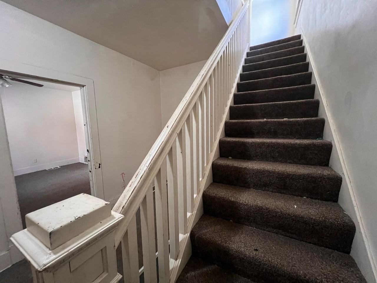 1220 Maple Ave - Photo 7 of 16