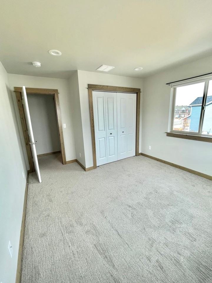 1310 Westwood Cir #D - Photo 6 of 12