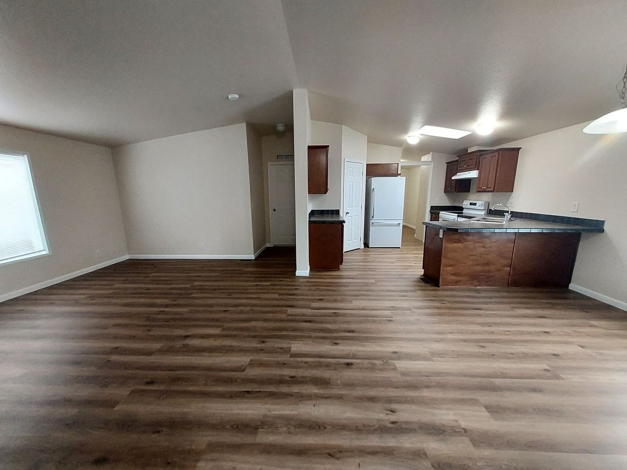 10808 22nd Avenue Ct E #13 - Photo 7 of 31