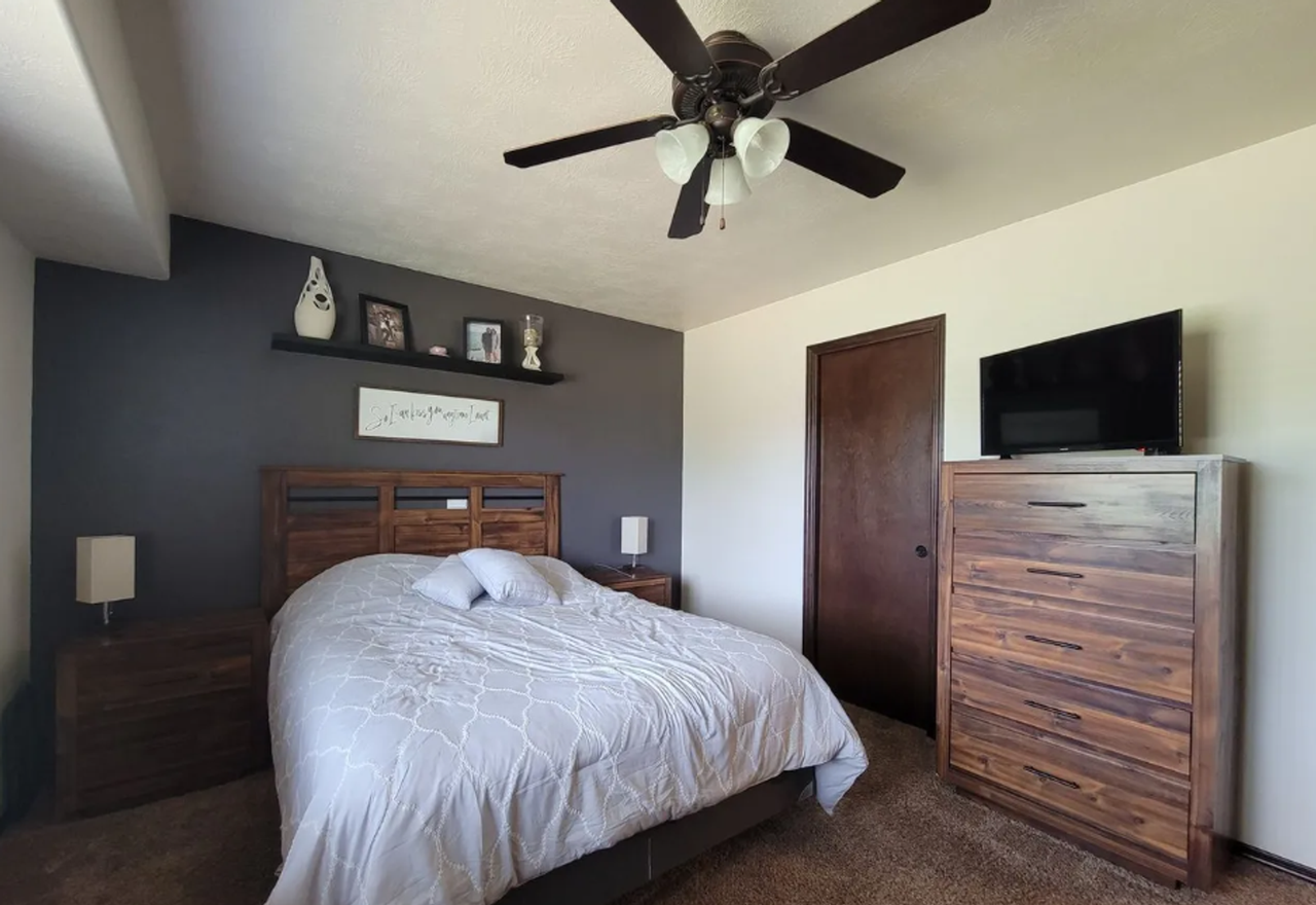 8016 W Vista Park St - Photo 6 of 14