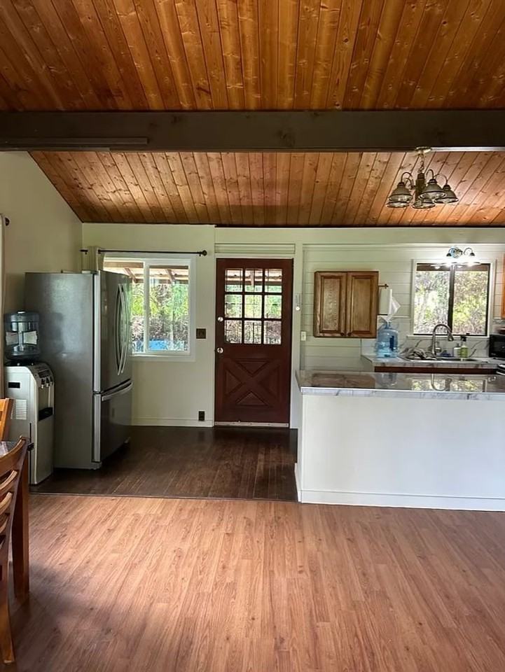 92-2027 Sea Breeze - Photo 2 of 10