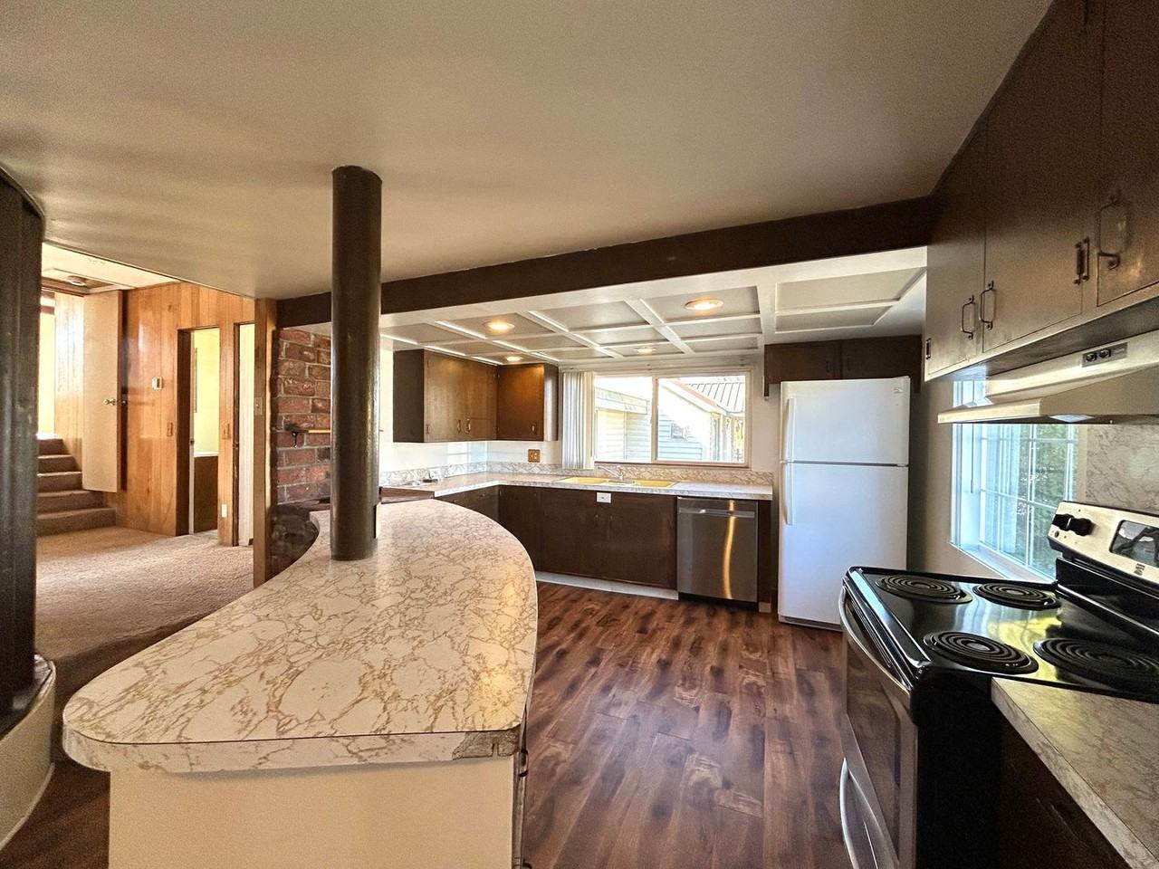 414 W 15th Ave - Photo 6 of 30