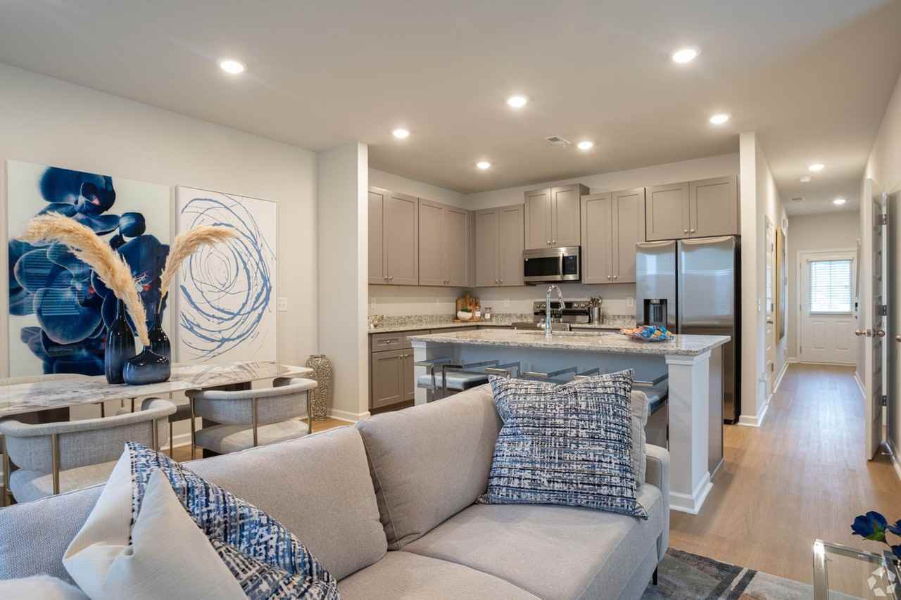 113 Brennan Rd - Photo 2 of 15