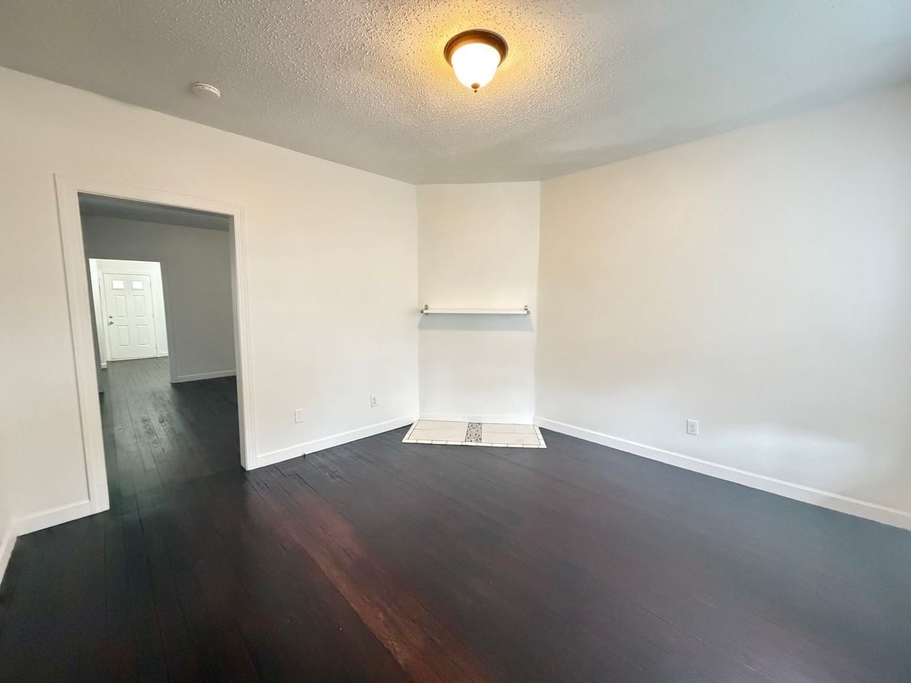 644 Atwood St - Photo 2 of 21