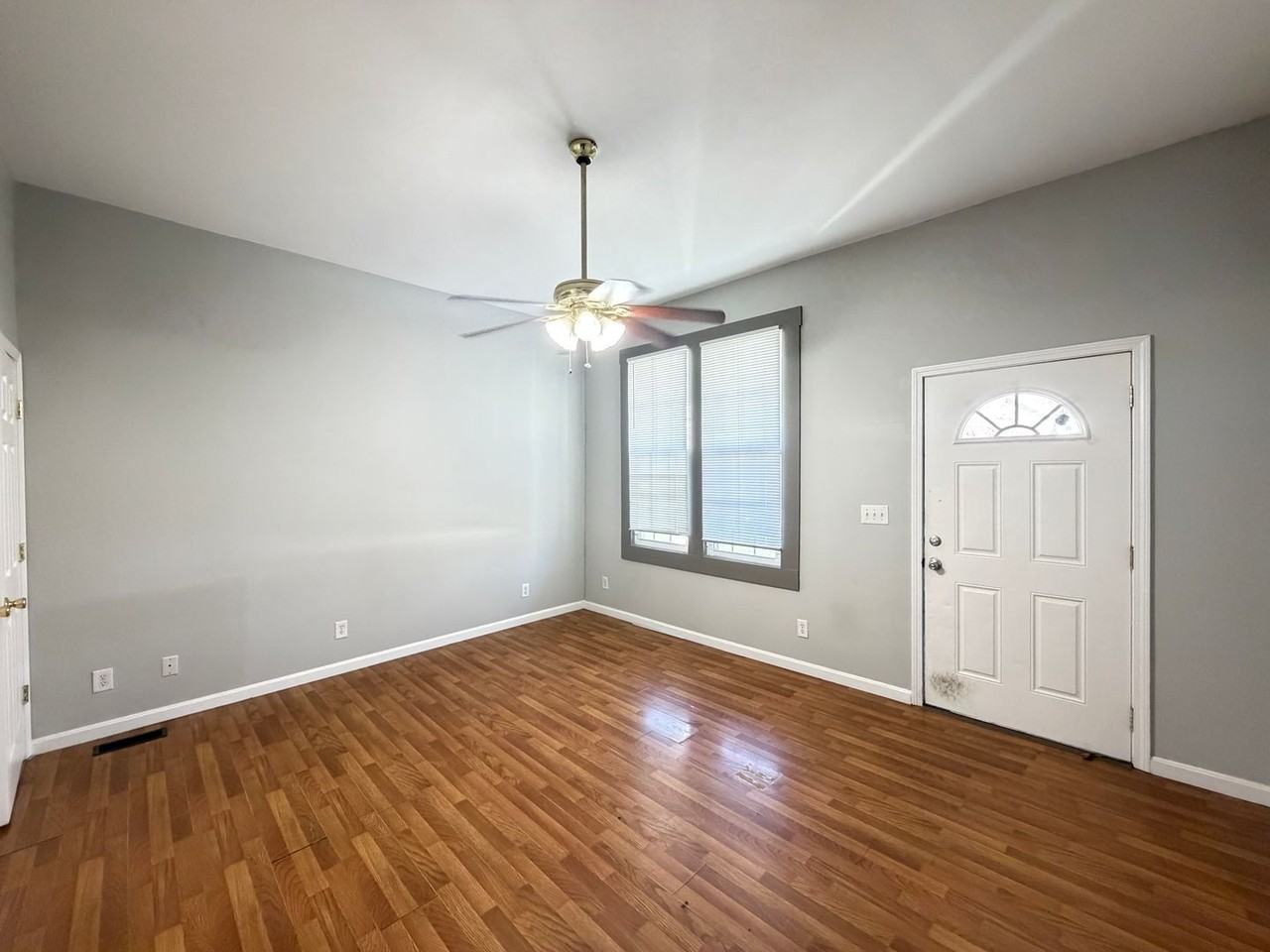 3107 Montana Ave - Photo 3 of 22