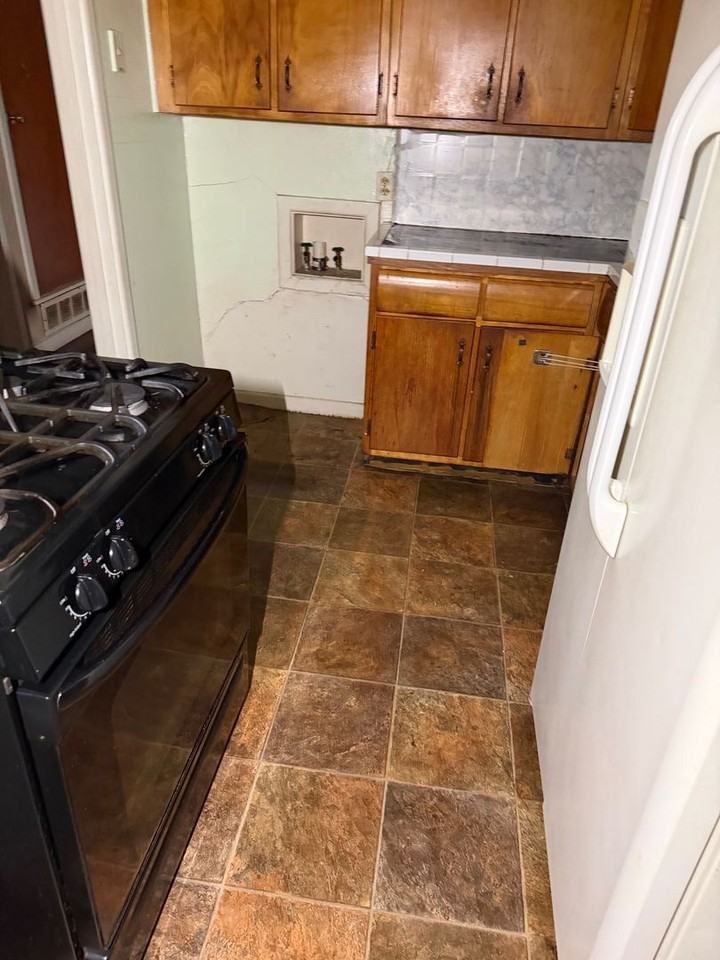 3019 W Collin St - Photo 4 of 9