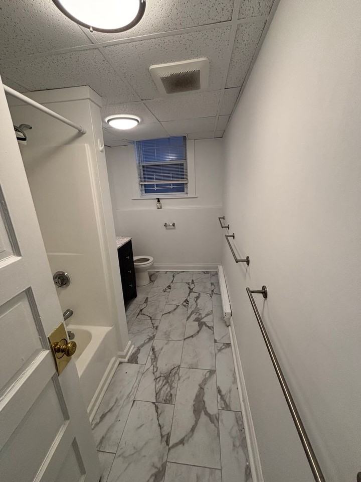 119 Freeman St - Photo 6 of 9