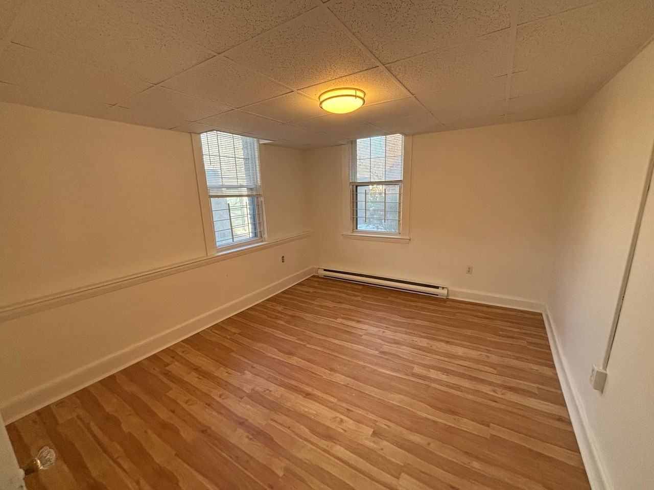 119 Freeman St - Photo 7 of 9