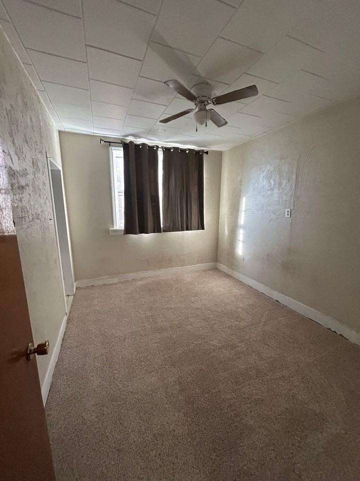 818 Placer St - Photo 2 of 7