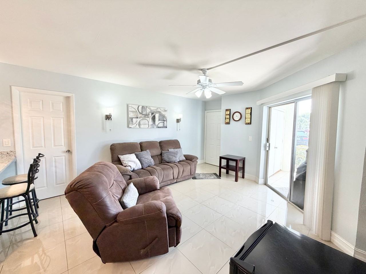 150 Santa Clara Dr - Photo 3 of 21