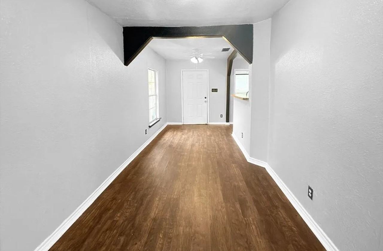 410 Mayborn Dr - Photo 5 of 18