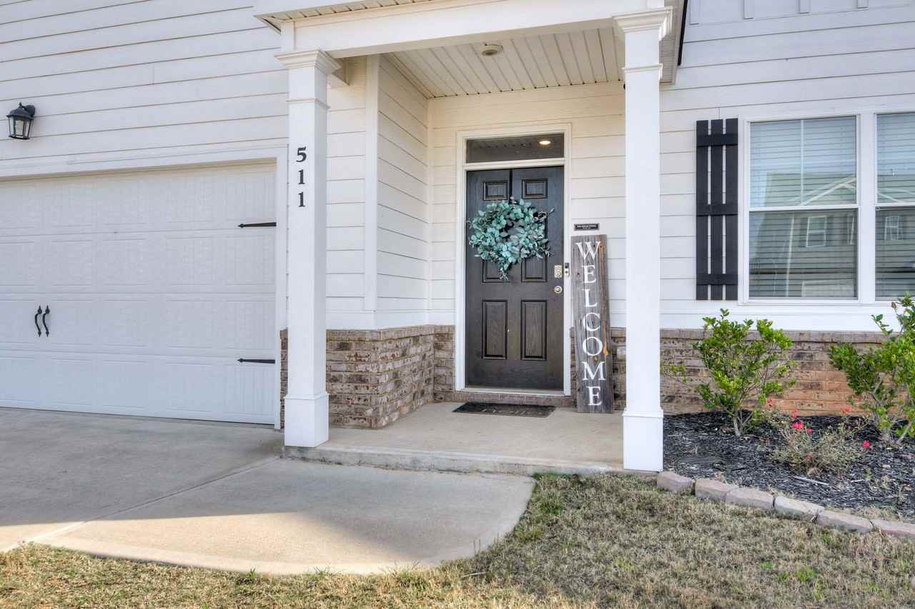 511 Myrtle Crst - Photo 4 of 41