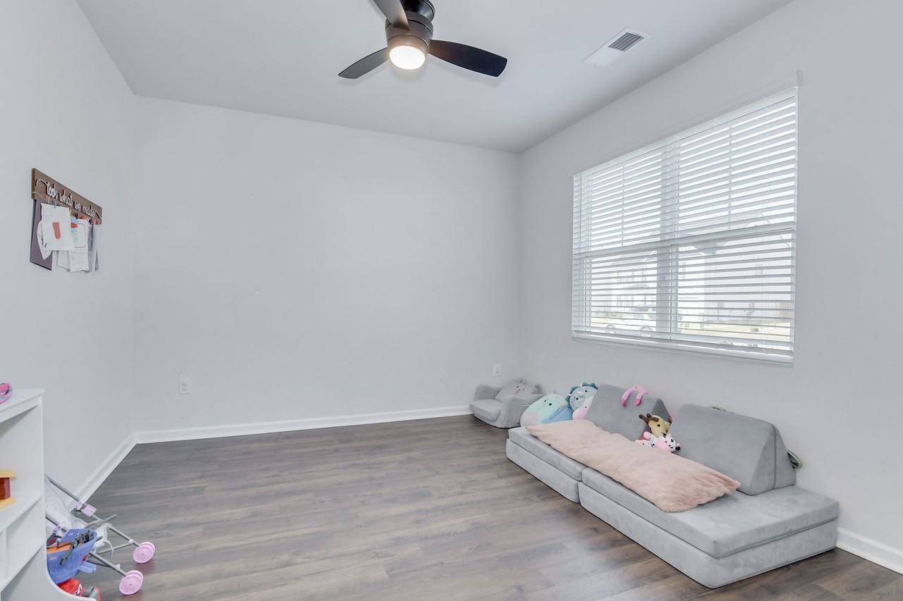 511 Myrtle Crst - Photo 7 of 41