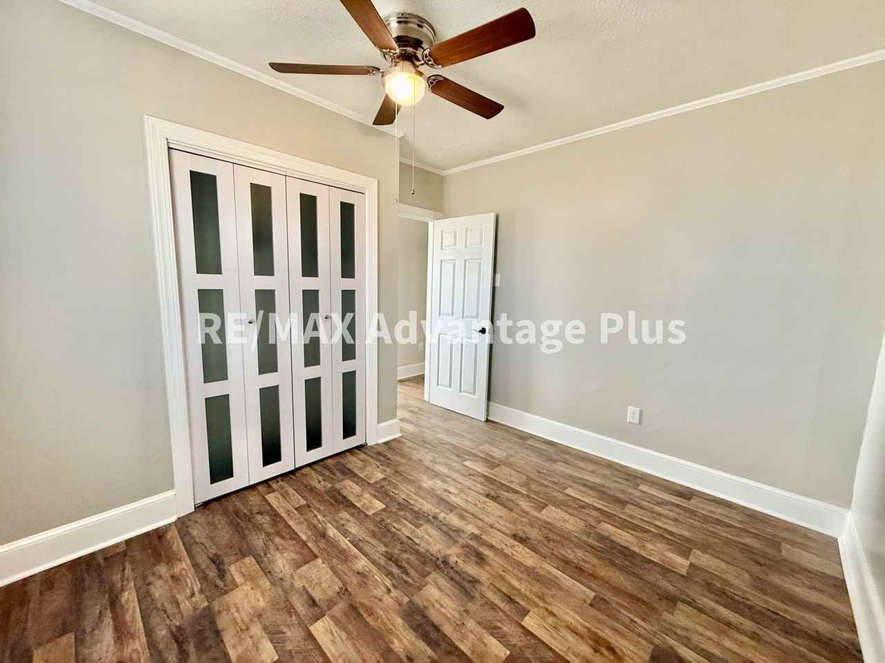 2343 Sanders Creek Rd - Photo 6 of 20