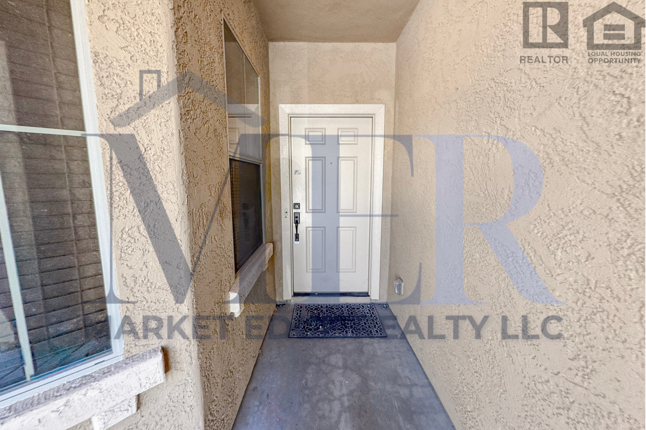 23641 W Mohave St - Photo 6 of 47