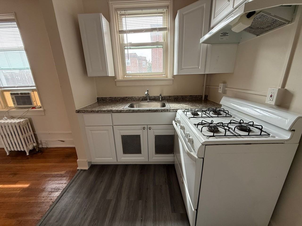 101 Central Sq - Photo 6 of 12