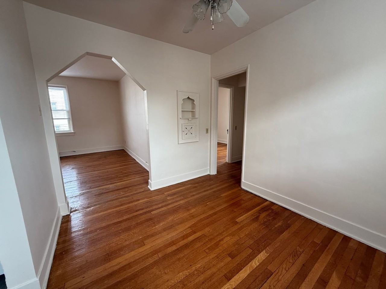 101 Central Sq - Photo 7 of 12