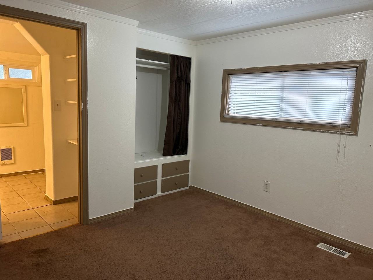 416 Duterrow Rd Se - Photo 7 of 17