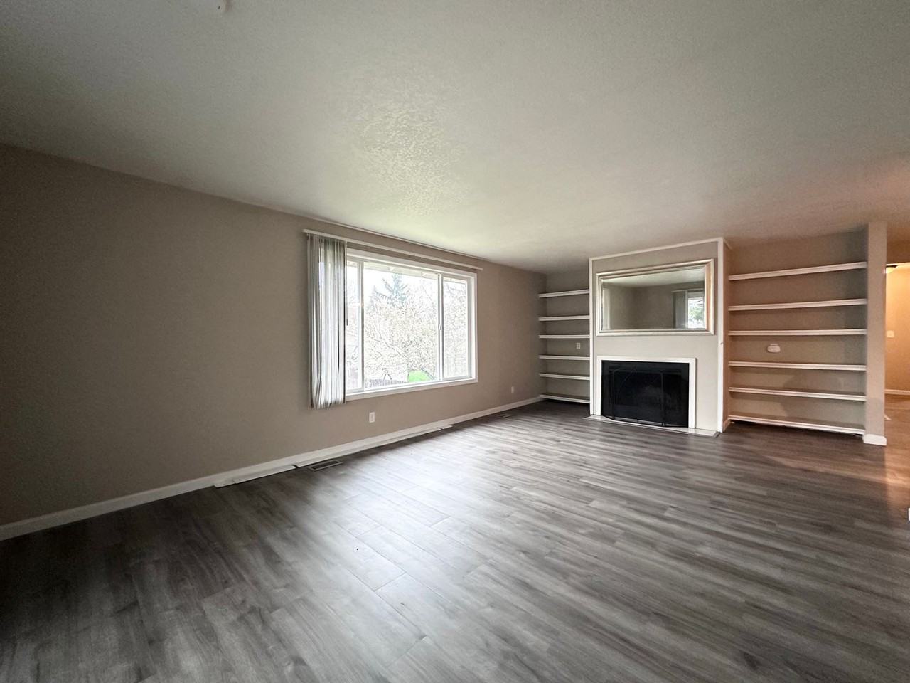 6300 Sw Fisher Ave - Photo 5 of 35