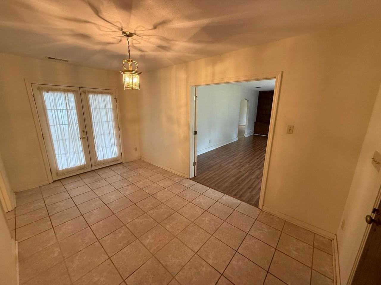 3801 N 12th Ave - Photo 3 of 41