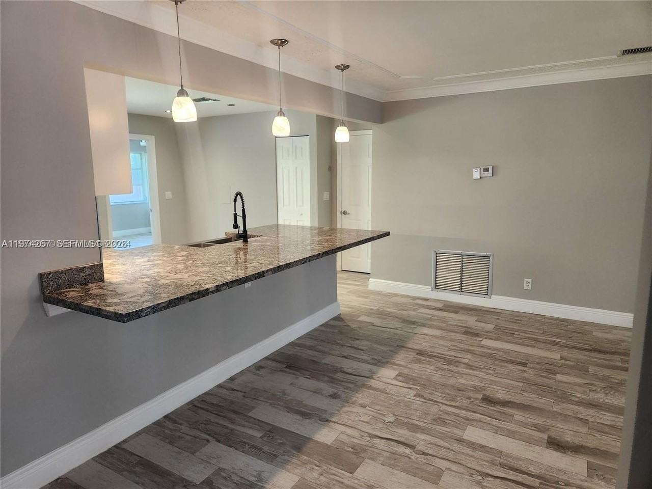 107 18th Ave S - Photo 5 of 19