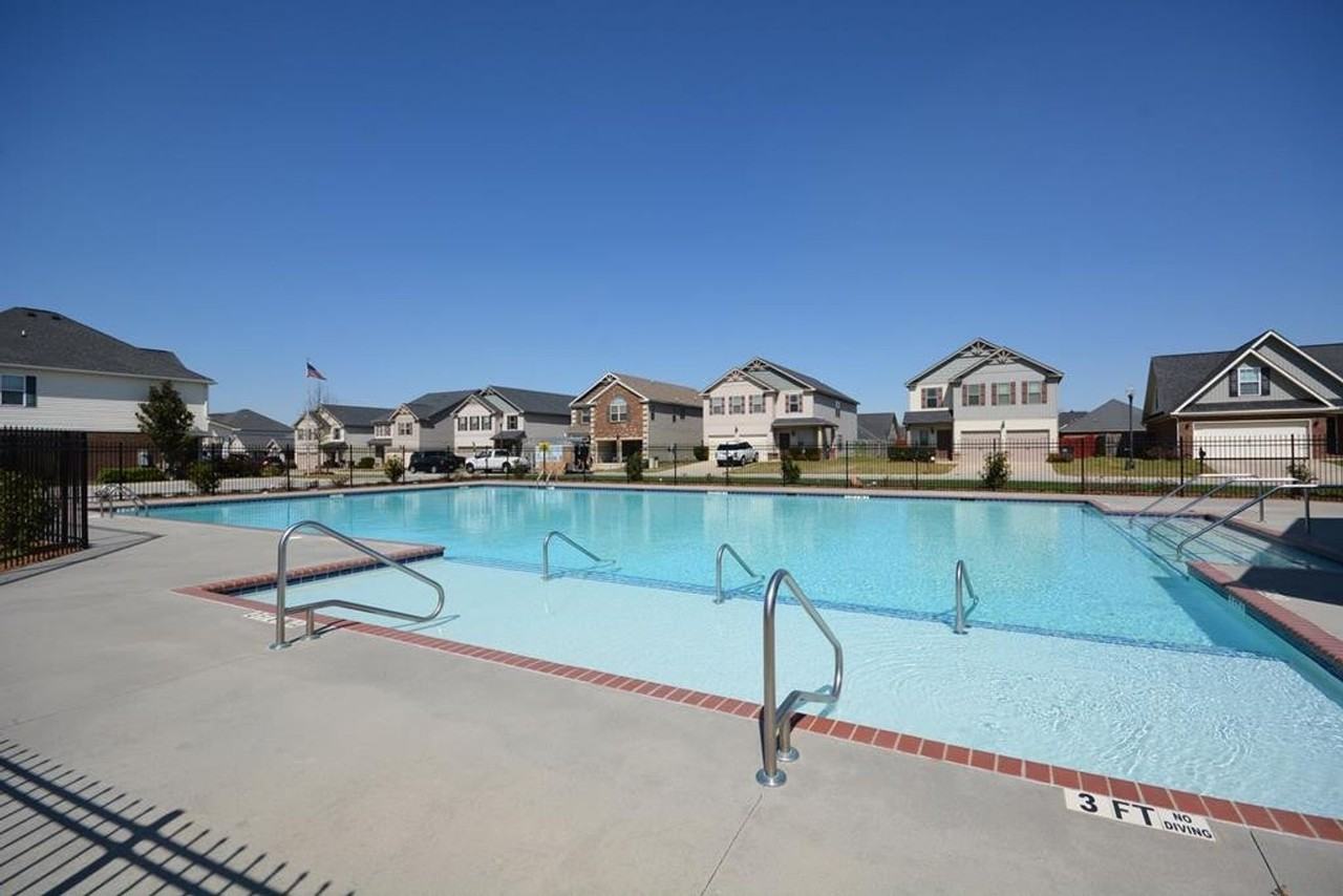 4457 Grove Landing Dr - Photo 5 of 47