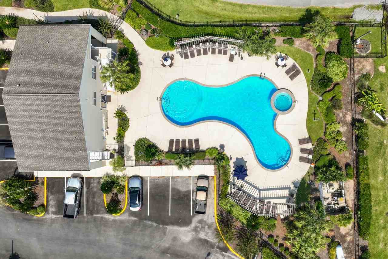 2421 Beachview Dr #16 - Photo 4 of 42