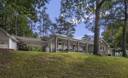 1510 Clearwater Dr - Photo 1 of 1