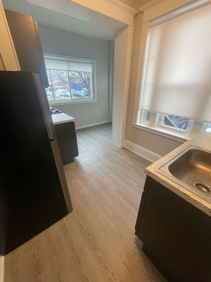 10 Allston St - Photo 4 of 11