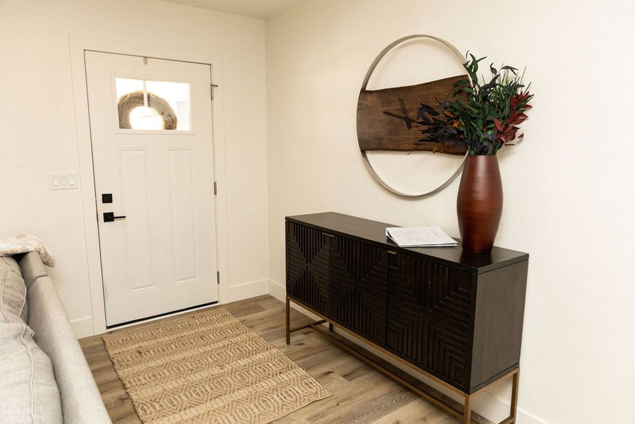 158 Columbine Dr - Photo 5 of 33