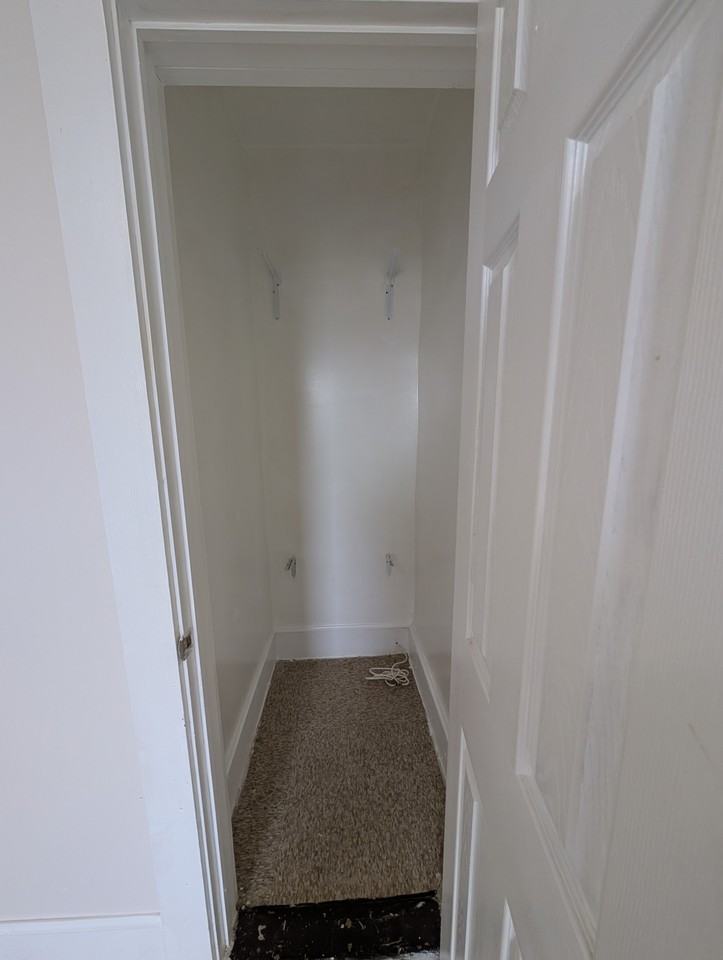 224 Lyman Street #3R - Photo 7 of 8