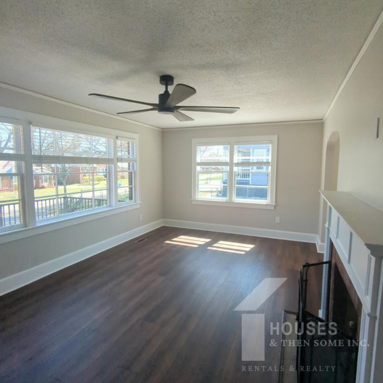 8 Dargan St - Photo 3 of 21