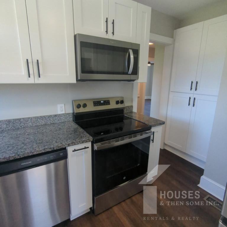 8 Dargan St - Photo 6 of 21