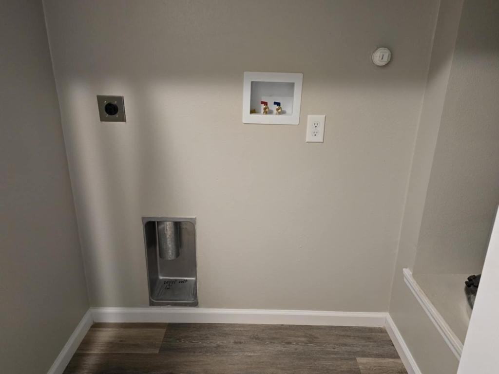 4111 W 57th St Apt B - Photo 7 of 19