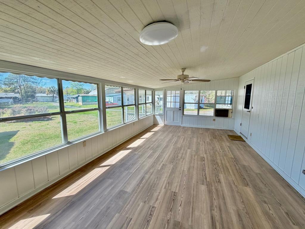 2689 Stricklands Ln - Photo 2 of 13