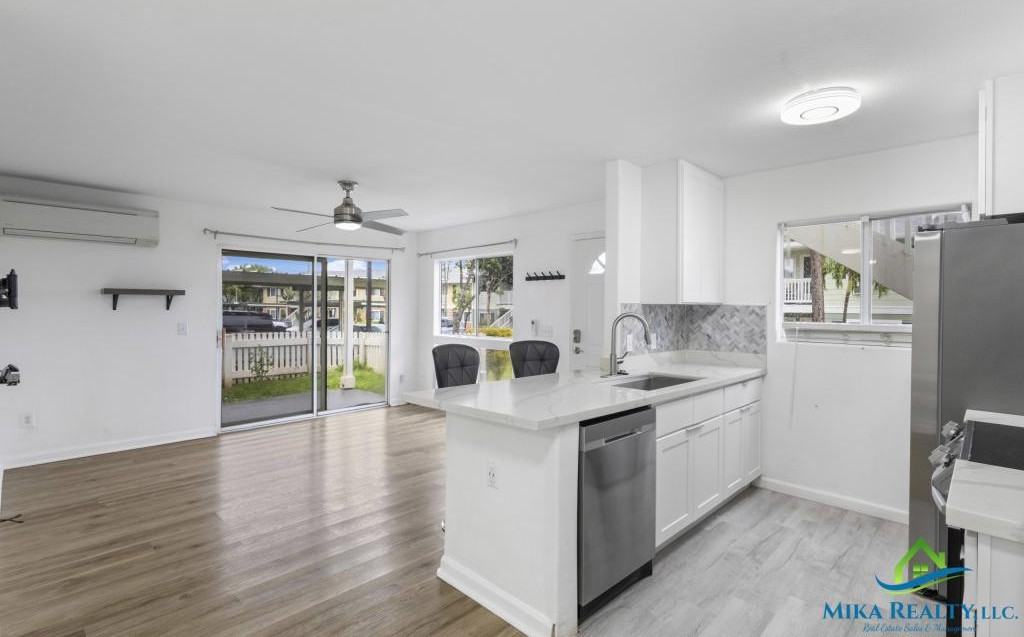 94-510 Lumiaina St - Photo 2 of 20