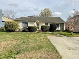 featured image of 604 Gleneagles Dr