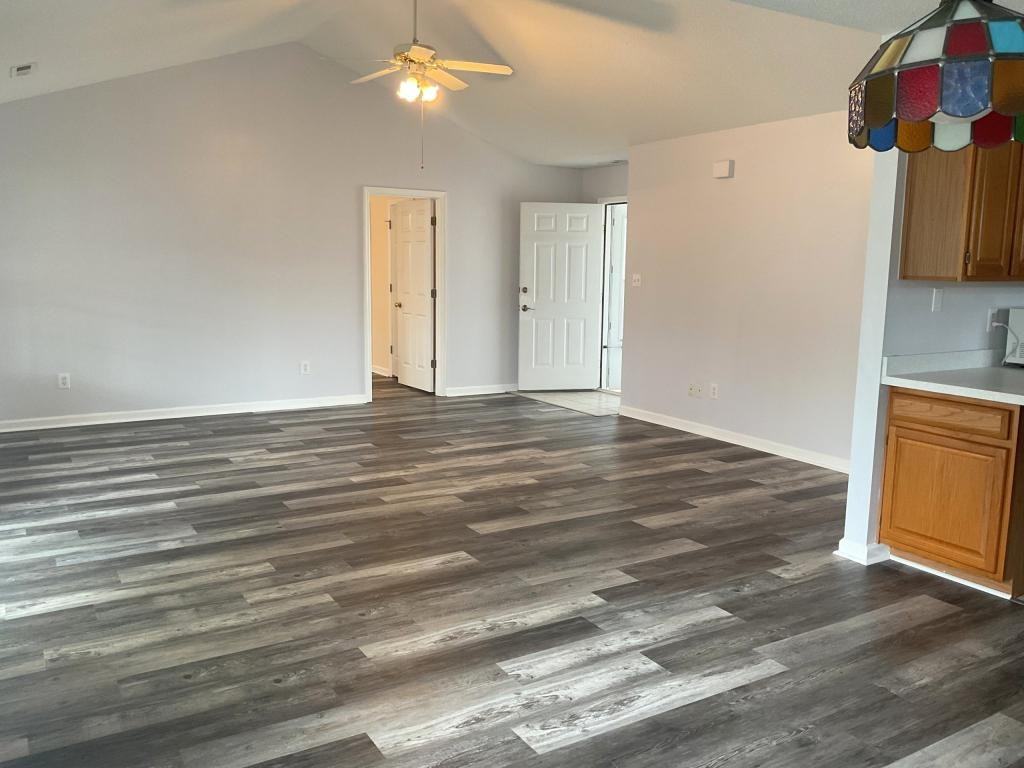 3650 Farmington Pl - Photo 3 of 26