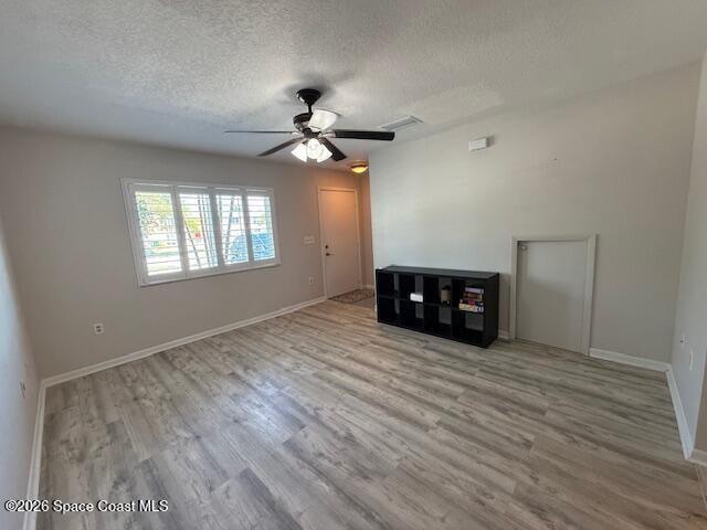 231 Canaveral Beach Blvd - Photo 4 of 16