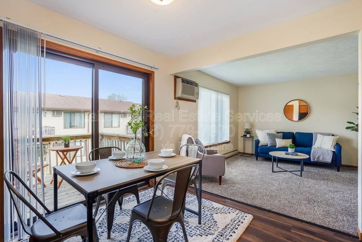 2912 Locke Ave Sw #1
