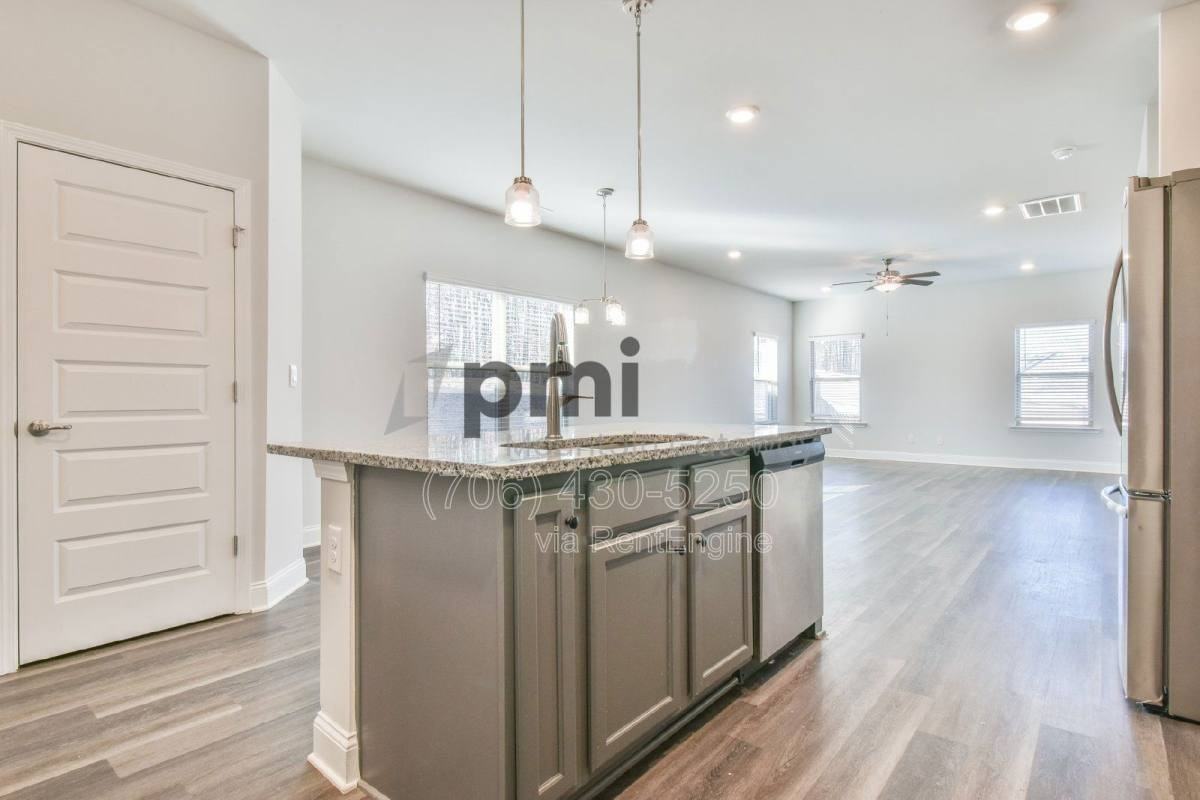 247 Magnolia Villas Dr - Photo 2 of 9